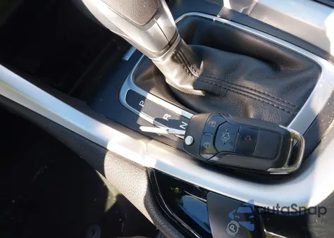 2013 Ford Fusion Se z USA, uszkodzony, nr VIN 3FA6P0H95DR131462